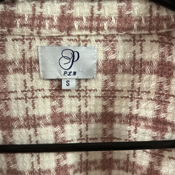 Pink Jacket - Picture 2 of 4